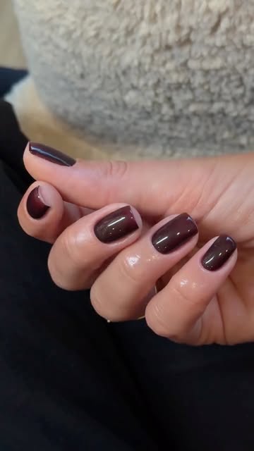 Who likes truffle? 🤎 #nails #nailedit #zurich #nailsnailsnails